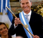 Argentinos vairą perima rinkėjų simpatijų nepraradęs Mauricio Macri