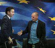 Sausio 30 diena. Eurogrupės prezidentui ranką tiesė naujai paskirtas Graikijos finansų ministras