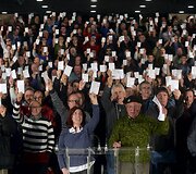 Buvę kaliniai i&scaron; baskų separatistų grupuotės laiko i&scaron;kėlę balsavimo lapelius