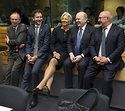 Birželio 25 diena. Eurozonos finansų ministrų susitikime Briuselyje