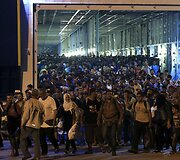 Rugsėjo 1 diena. Į Graikiją plūstantys migrantai