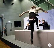 Protestuotoja Europos centrinio banko prezidento spaudos konferencijoje