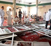 Gegužės 22 diena. Sprogimas Saudo Arabijos mečetėje