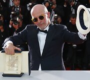 Gegužės 24 diena. Kanų kino festivalio palmės &scaron;akelės apdovanojimą gavo režisierius  Jacquesas Audiardas