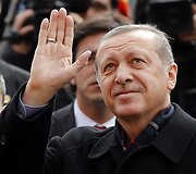 Lapkričio 1 diena. Recepo Tayyipo Erdogano AKP per lemiamus Turkijos parlamento rinkimus susigrąžino prarastą daugumą