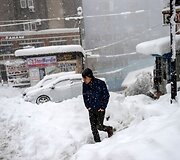 Gausiai prisnigusios Turkijos miesto Sirnako gatvės