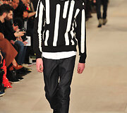 &bdquo;Christopher Raeburn&ldquo; 2016 m. rudens-žiemos kolekcijos modelis