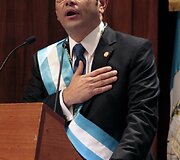 Gvatemalos prezidentu prisaikdintas Jimmy Moralesas