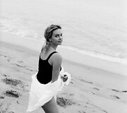 Paauglės Charlize Theron portretai