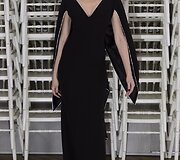 &bdquo;Alexis Mabille&ldquo; 2016 m. pavasario-vasaros kolekcijos modelis