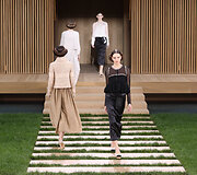 &bdquo;Chanel&ldquo; 2016 m. pavasario-vasaros kolekcija
