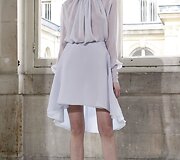 &bdquo;Bouchra Jarrar&ldquo; 2016 m. pavasario-vasaros kolekcijos modelis