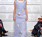 &bdquo;Schiaparelli&ldquo; 2016 m. pavasario-vasaros kolekcijos modelis