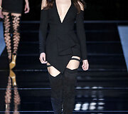 &bdquo;Alexandre Vauthier&ldquo; 2016m. pavasario-vasaros kolekcijos modelis