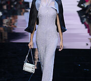 &bdquo;Giorgio Armani&ldquo; 2016 m. pavasario-vasaros kolekcijos modelis