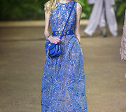 &bdquo;Elie Saab&ldquo; 2016 m. pavasario-vasaros kolekcijos modelis
