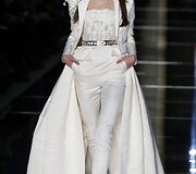 &bdquo;Zuhair Murad&ldquo; 2016 m. pavasario-vasaros kolekcijos modelis
