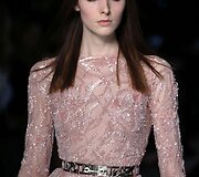 &bdquo;Zuhair Murad&ldquo; 2016 m. pavasario-vasaros kolekcijos modelis