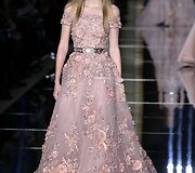 &bdquo;Zuhair Murad&ldquo; 2016 m. pavasario-vasaros kolekcijos modelis