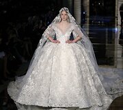 &bdquo;Zuhair Murad&ldquo; 2016 m. pavasario-vasaros kolekcijos modelis