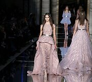 &bdquo;Zuhair Murad&ldquo; 2016 m. pavasario-vasaros kolekcijos modelis