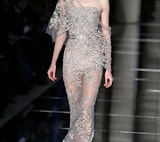 &bdquo;Zuhair Murad&ldquo; 2016 m. pavasario-vasaros kolekcijos modelis
