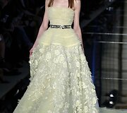 &bdquo;Zuhair Murad&ldquo; 2016 m. pavasario-vasaros kolekcijos modelis