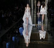 &bdquo;Zuhair Murad&ldquo; 2016 m. pavasario-vasaros kolekcijos modelis