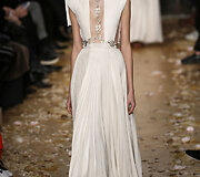 &bdquo;Valentino&ldquo; 2016 m. pavasario-vasaros kolekcijos modelis