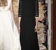 &bdquo;Valentino&ldquo; 2016 m. pavasario-vasaros kolekcijos modelis