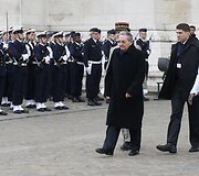 Raulio Castro istorinis vizitas Paryžiuje