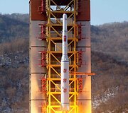&Scaron;iaurės Korėjos gaminama &bdquo;Unha 9&ldquo; raketa 