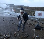 Stiprūs vėjai siaučia Didžiosios Britanijos ir Prancūzijos pakrantėse