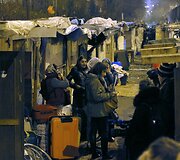 Romai i&scaron;keldinami i&scaron; nelegalios stovyklos Paryžiuje
