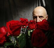 Aktorius Jeffrey Tamboras apdovanojimų užkulisiuose