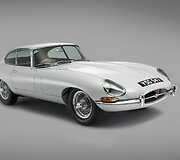 Rastas itin retas 1961 m. &bdquo;Jaguar E-Type Chassis 15&ldquo; buvo restauruotas
