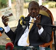 29 metus &scaron;alį valdantis &ndash; Yoweri Museveni