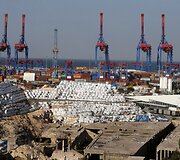 Beirute kaupiamos supakuotos &scaron;iuk&scaron;lės