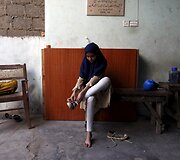 Pakistanietės boksininkės treniruojasi kad taptų profesionalėmis ir garsintų savo &scaron;alį
