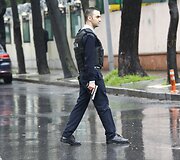 Stambule dvi užpuolikės atakavo policijos būstinę