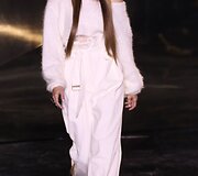 &bdquo;H&M&ldquo; 2016 m. rudens-žiemos kolekcijos modelis