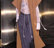 &bdquo;H&M&ldquo; 2016 m. rudens-žiemos kolekcijos modelis
