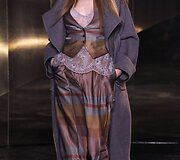 &bdquo;H&M&ldquo; 2016 m. rudens-žiemos kolekcijos modelis