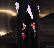 &bdquo;H&M&ldquo; 2016 m. rudens-žiemos kolekcijos modelis