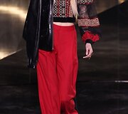 &bdquo;H&M&ldquo; 2016 m. rudens-žiemos kolekcijos modelis