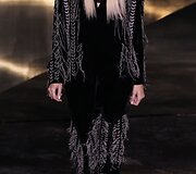 &bdquo;H&M&ldquo; 2016 m. rudens-žiemos kolekcijos modelis