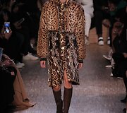 &bdquo;Gyvenchy&ldquo; 2016 m. rudens-žiemos kolekcijos modelis