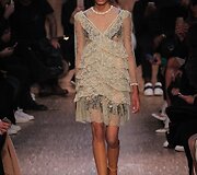 &bdquo;Gyvenchy&ldquo; 2016 m. rudens-žiemos kolekcijos modelis