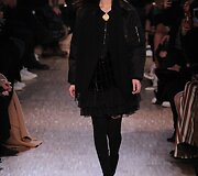 &bdquo;Gyvenchy&ldquo; 2016 m. rudens-žiemos kolekcijos modelis