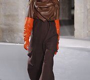 &bdquo;Rick Owens&ldquo; 2016 m. rudens-žiemos kolekcijos modelis